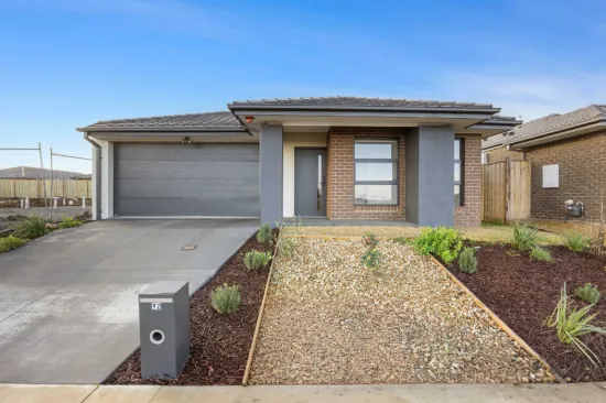 92 Elegante Rd, Winter Valley, Vic 3358