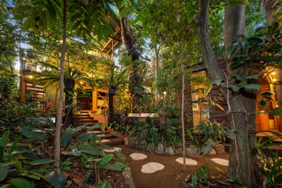 92 Gladstone Road, Highgate Hill, Qld 4101