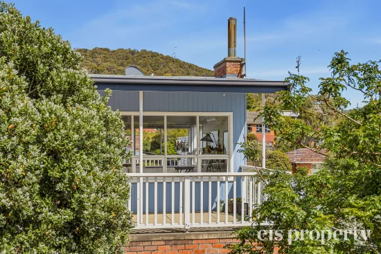 92 Gordons Hill Road, Lindisfarne, Tas 7015