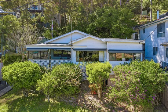 92 Heath Road, Pretty Beach, NSW 2257