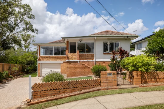 92 Pozieres Road, Tarragindi, Qld 4121