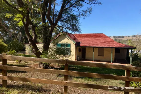 92 Robinson Street, Gingin, WA 6503
