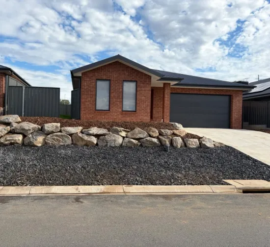 92 Smiggins Drive, Thurgoona, NSW 2640