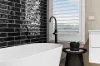 9220 Peter Senior Drive, Hope Island, Qld 4212-Image