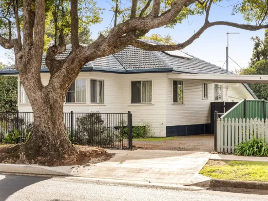 93 Anzac Avenue, Newtown, Qld 4350