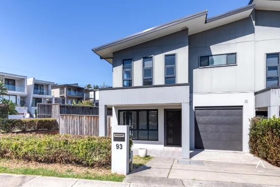 93 Macquarie Street, Chifley, NSW 2036
