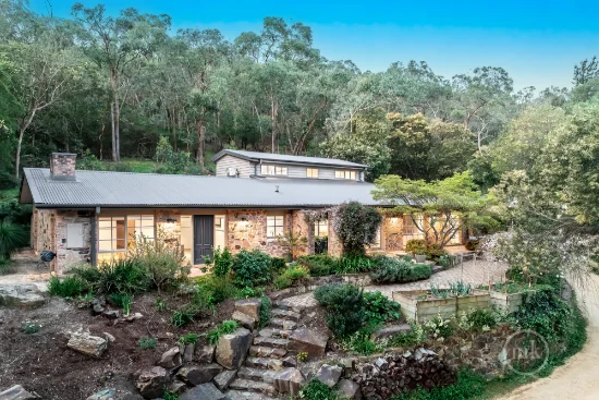93 Research Warrandyte Road, North Warrandyte, Vic 3113