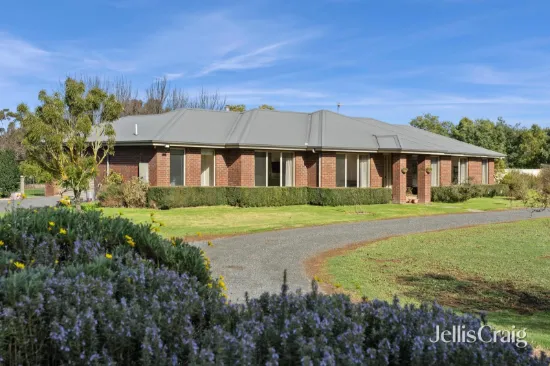 93 Sweeney Road, Miners Rest, Vic 3352