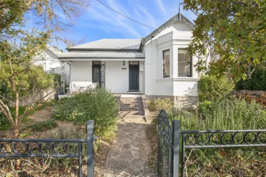 94  Brown Street, Armidale, NSW 2350
