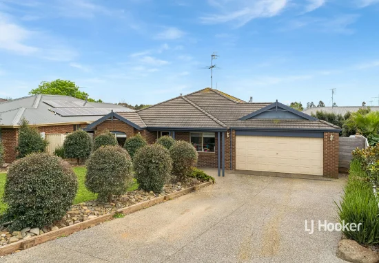 94 Cottage Crescent, Kilmore, Vic 3764