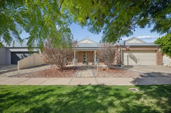 94 Dyar Ave, Mildura, Vic 3500