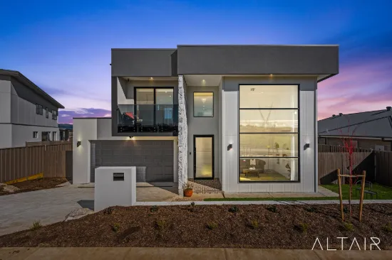 94 Eric Willmot Way, Macnamara, ACT 2615