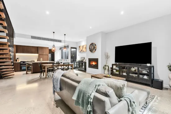 94 Gheringhap Street, Geelong, Vic 3220-Image