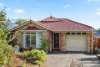 94 Oakridge Road, Aberfoyle Park, SA 5159