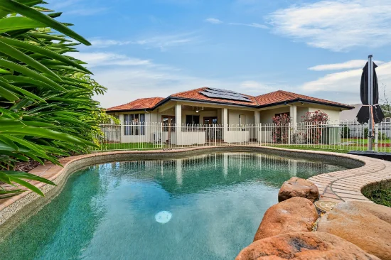 94 River Park Drive, Annandale, Qld 4814
