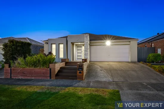 94 Silverwattle Drive, Lyndhurst, Vic 3975