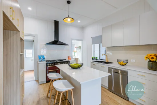94 Thorn St, Ipswich, Qld 4305