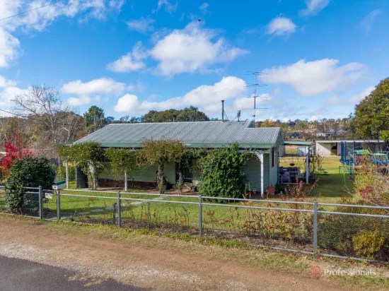 94 Uralla Road, Armidale, NSW 2350