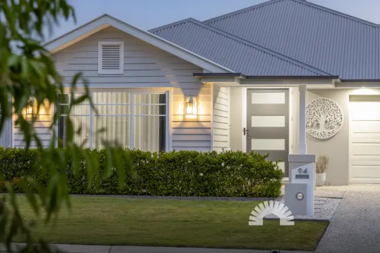 94 Waterside Esplanade, Caboolture South, Qld 4510