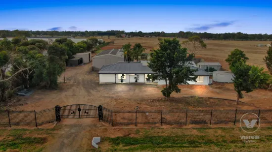 95 Bates Road, Little River, Vic 3211