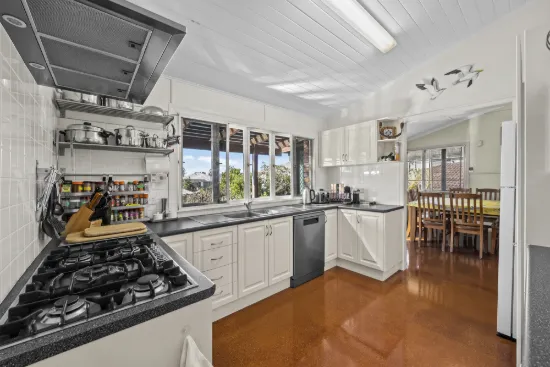 95 Preston Road, Manly West, Qld 4179-Image