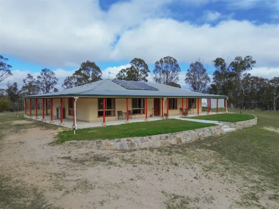 953 Sugarloaf Road, Sugarloaf, Qld 4380