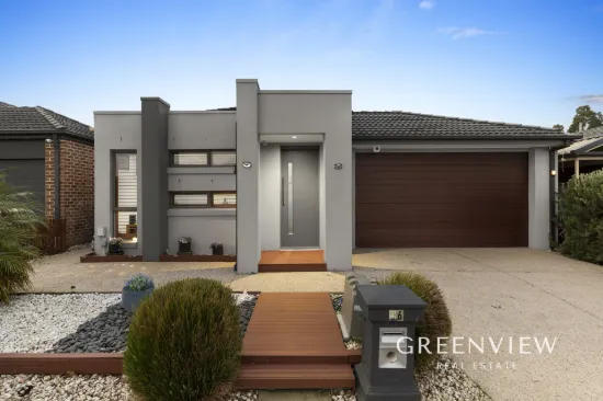 96 Alisma Boulevard, Cranbourne North, Vic 3977