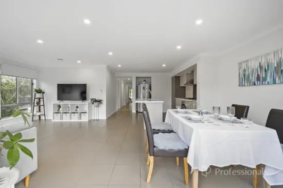 96 Fongeo Drive, Point Cook, Vic 3030