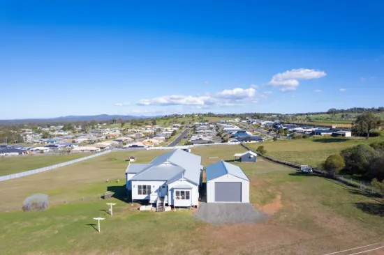 96 Glen Road, Rosenthal Heights, Qld 4370