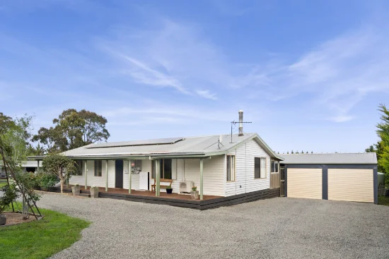 96 Harts Lane, Kyneton, Vic 3444