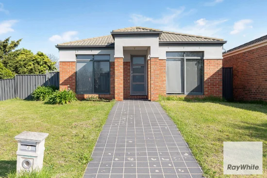 96 Hatchlands Drive, Deer Park VIC 3023-Image