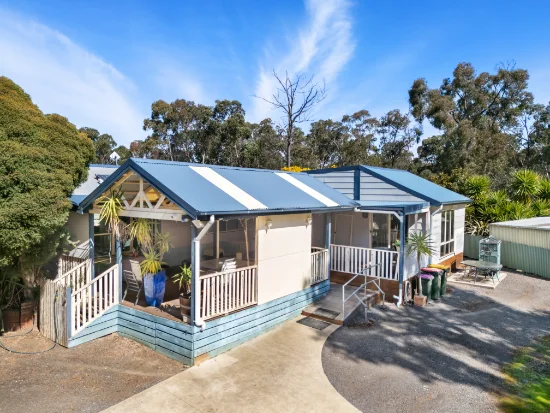 96 Knights Road, Hillcrest, Vic 3351