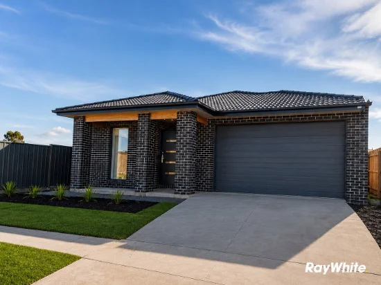 96 Molesworth Crescent, Donnybrook, Vic 3064