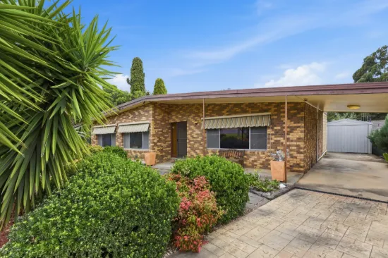 96 Specimen Hill Road, Golden Square, Vic 3555