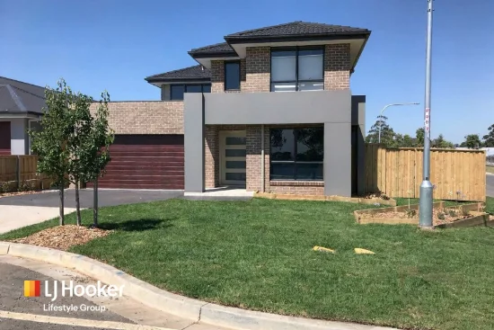 97 Arkley Avenue, Claymore, NSW 2559