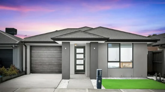 97 Athletic Circuit, Clyde, Vic 3978
