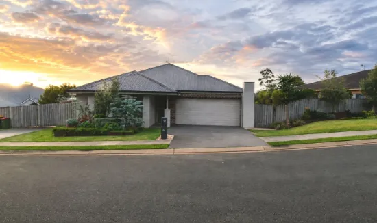 97 Capital Drive, Thrumster, NSW 2444