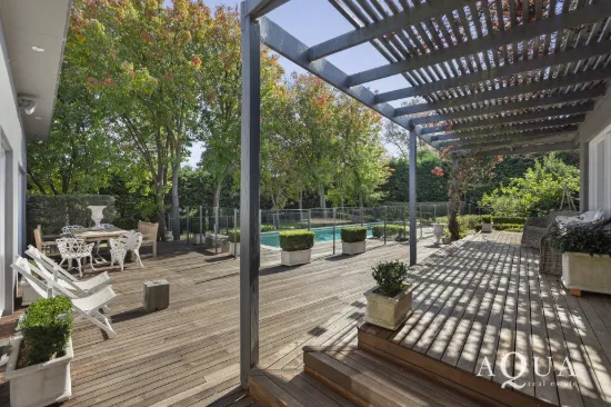 97 Old Mornington Road, Mount Eliza, Vic 3930