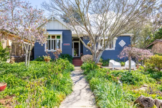 97 Pritchard Street, Wentworth Falls, NSW 2782