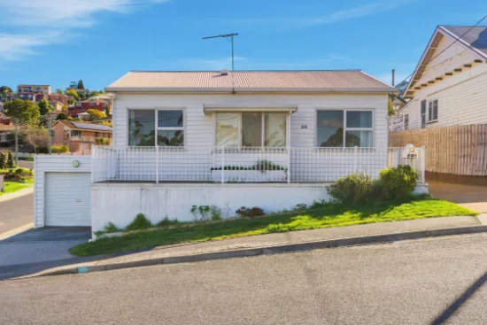98 Ashbolt Crescent, Lutana, Tas 7009