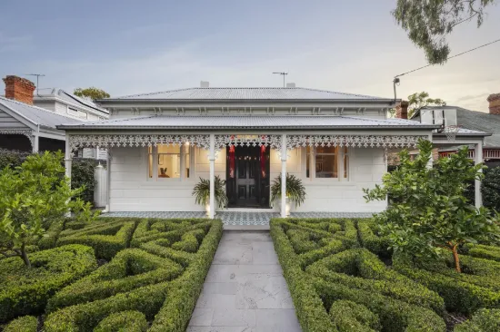 98 Croydon Road, Surrey Hills, Vic 3127