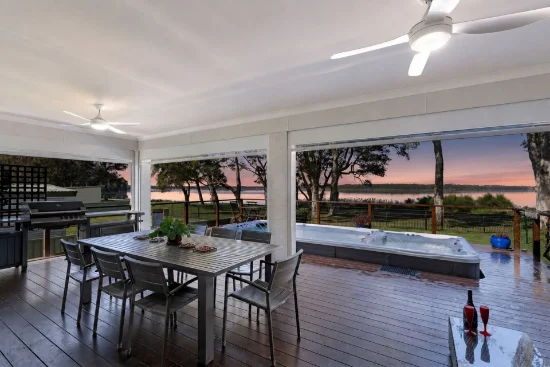 98 Diamond Head Drive, Budgewoi, NSW 2262