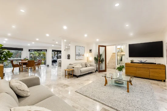 98 Gibraltar Drive, Isle Of Capri, Qld 4217-Image