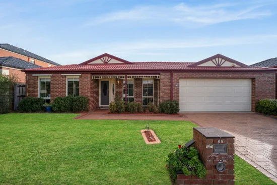 98 Harbour Drive, Patterson Lakes, Vic 3197