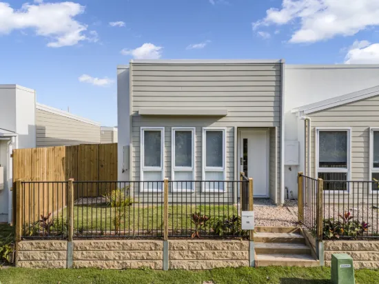 98 Honeysuckle Drive, Ripley, Qld 4306