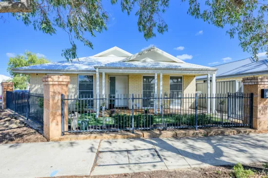 98 Kardan Boulevard, Byford, WA 6122