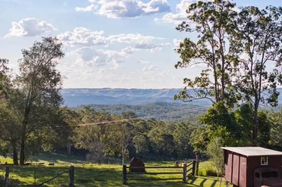 98 King Road, Mount Binga, Qld 4314