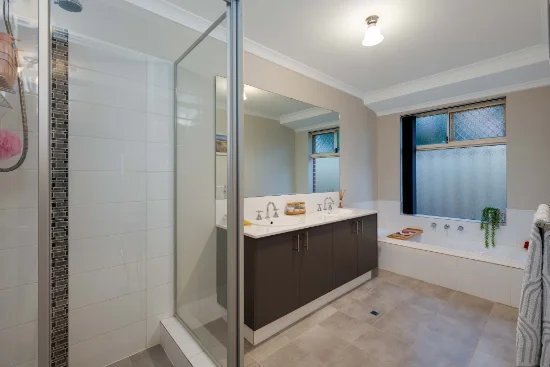 98 Kingsbridge Boulevard, Butler WA 6036-Image