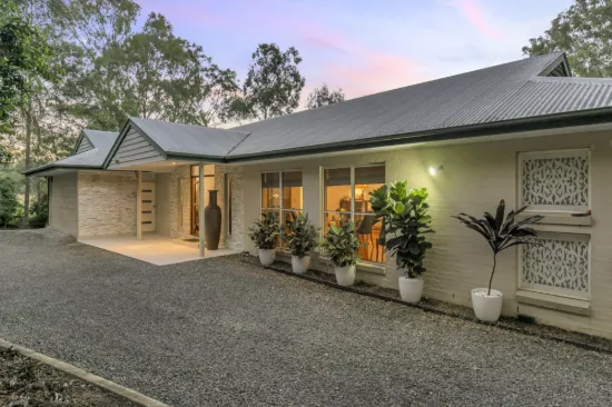 98 Lather Road, Bellbowrie, Qld 4070