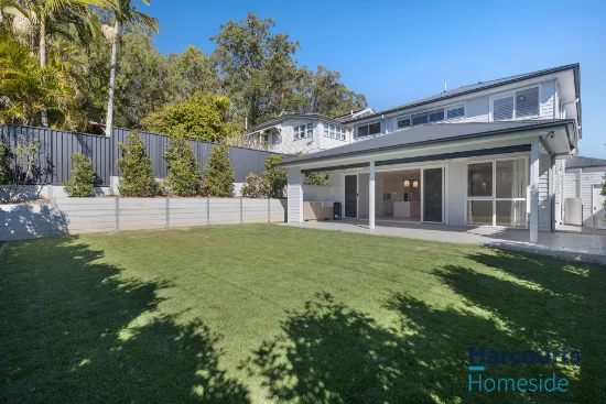 98 Pear Street, Greenslopes, Qld 4120